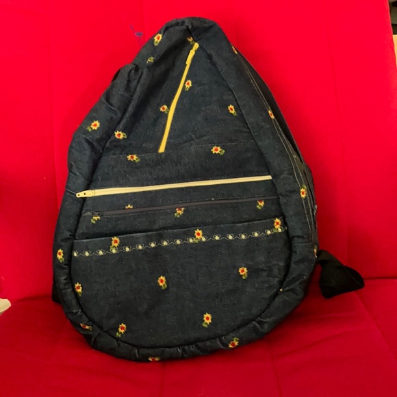 Handmade denim sunflower backpack - Picture 1 of 5